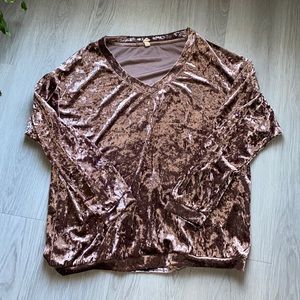 Wishlist brand, pink velour. Super comfy!! Oversized.